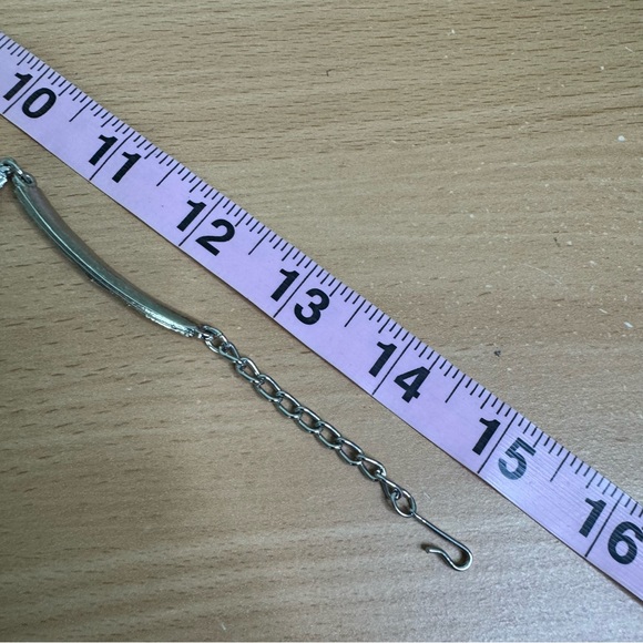 Vintage Silver Necklace - Picture 2 of 7